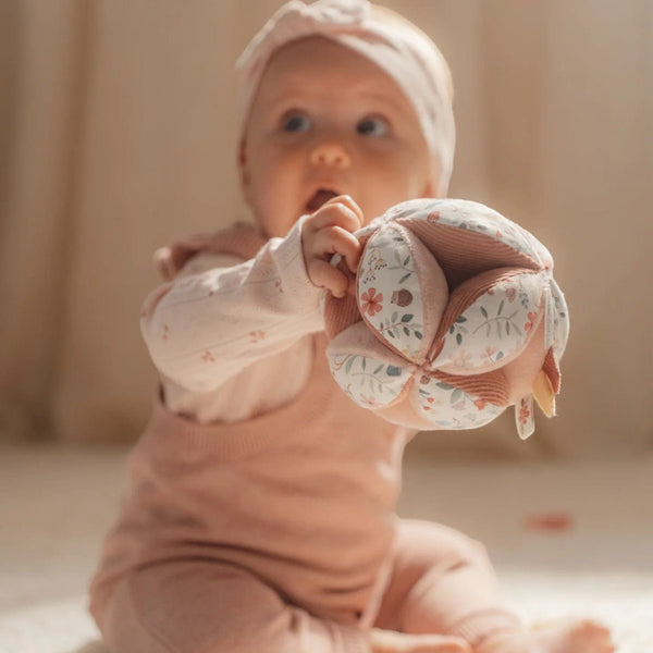 Little Dutch Βρεφικά Παιχνίδια Δραστηριοτήτων LITTLE DUTCH. Υφασμάτινη μπάλα με χειρολαβές Fairy Garden GRS
