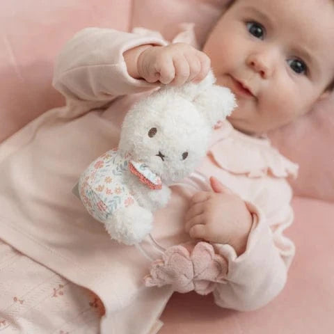 Little Dutch Κουδουνίστρες LITTLE DUTCH. Υφασμάτινη κουδουνίστρα με κρίκο Miffy - Lucky Blossom GRS